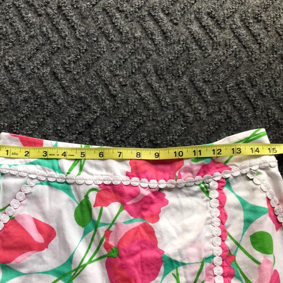 Lilly Pulitzer Pink and Green Floral Skort - Picture 3 of 7